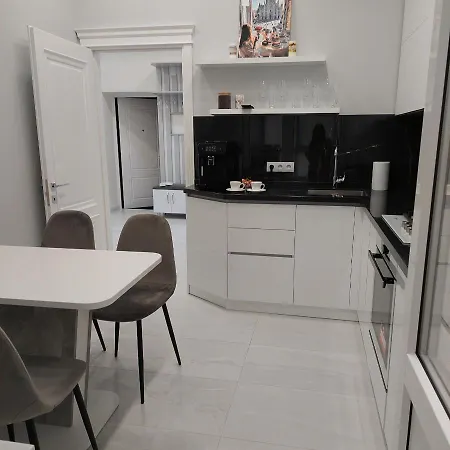 Apartament Vip Chirie Chisinau Exterior photo