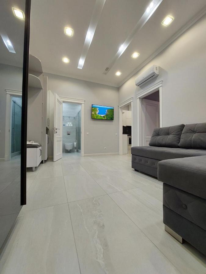 Apartment Vip Chirie *